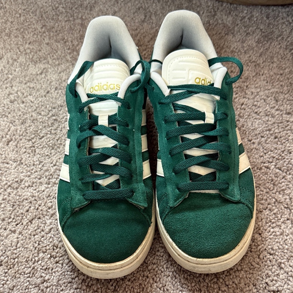 Adidas Women’s Forest Green and Cream Sneakers - Picture 2 of 9